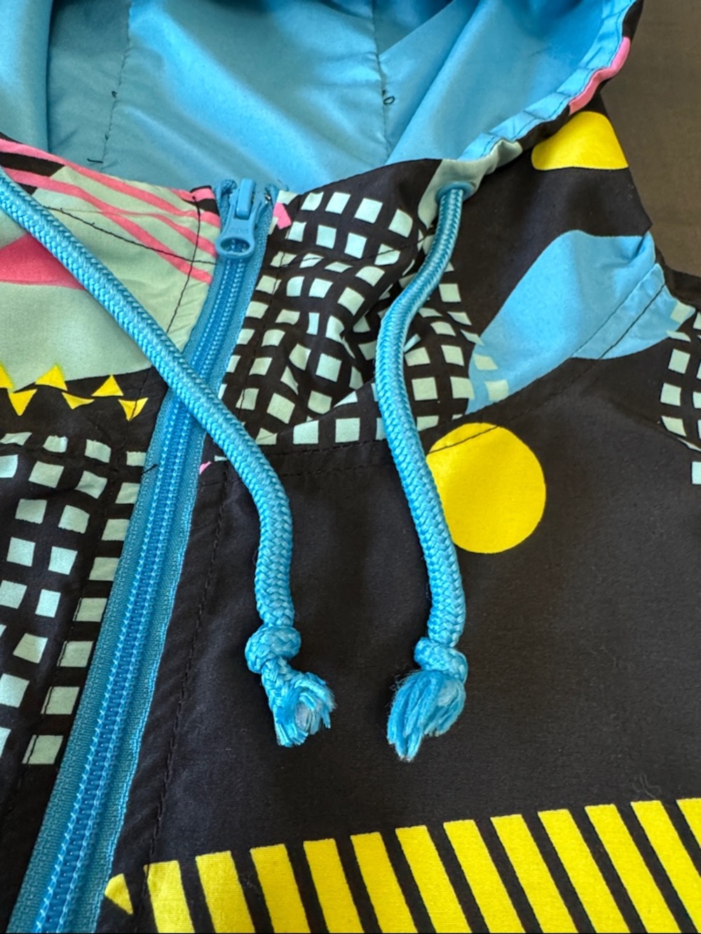 Super Massive Jacket Men's 1/2 Zip Pullover Windbreaker Hooded Medium 90s Unisex - Picture 14 of 16